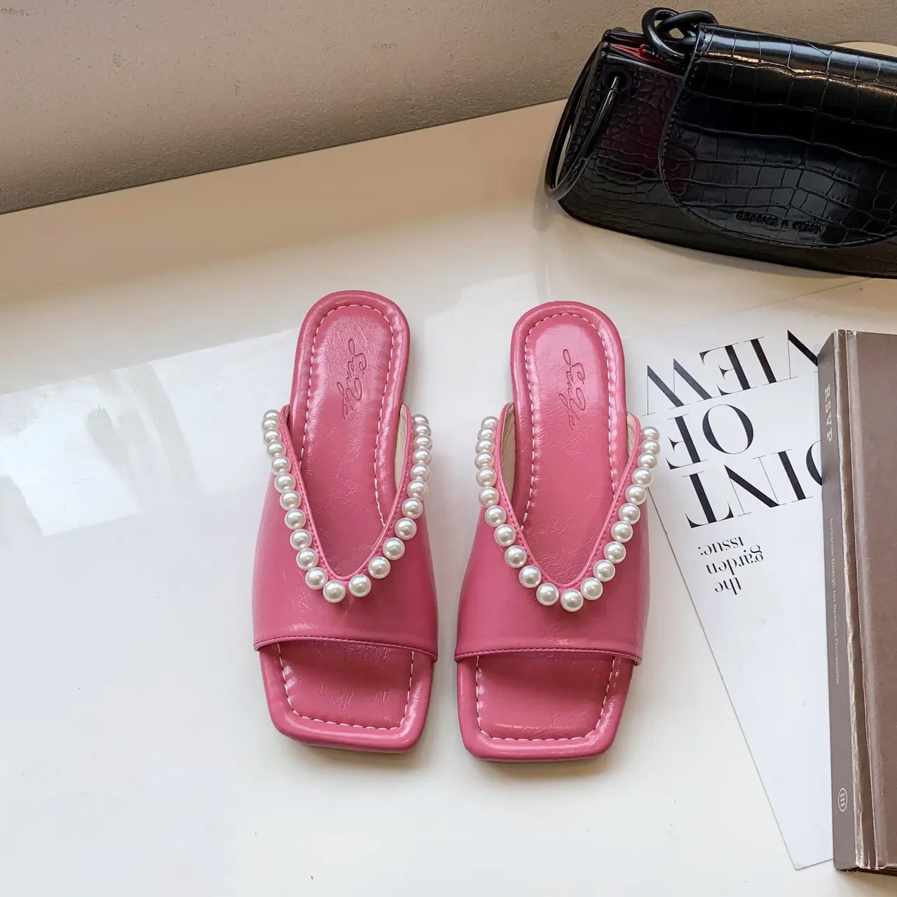 

Shoes Woman 2021 Slippers For Swimming Pool String Bead Pantofle Luxury Slides Low Peep Toe Beach Rubber New Designer Summer