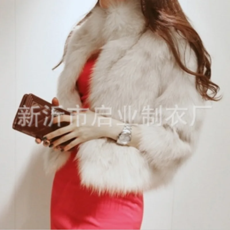 

Женское короткое пальто из искусственного лисьего меха, Осень-зима