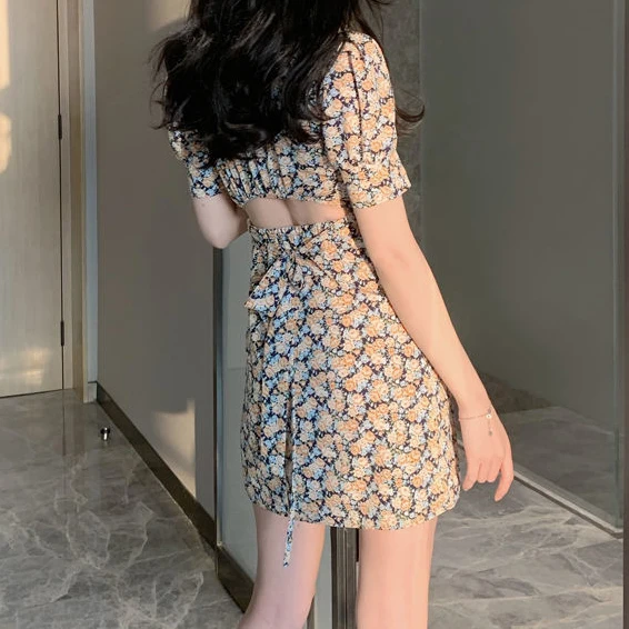 

Vintage Puff Sleeve Floral Dress Sexy Hollow Out Women Designer Mini Dress 2021 Summer Korean One-piece Lady Wedding Party Dress