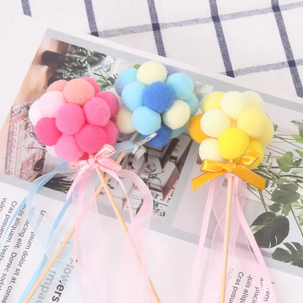 Зимние креативные красочные с маленькими пушистыми помпончиками для мяч торт