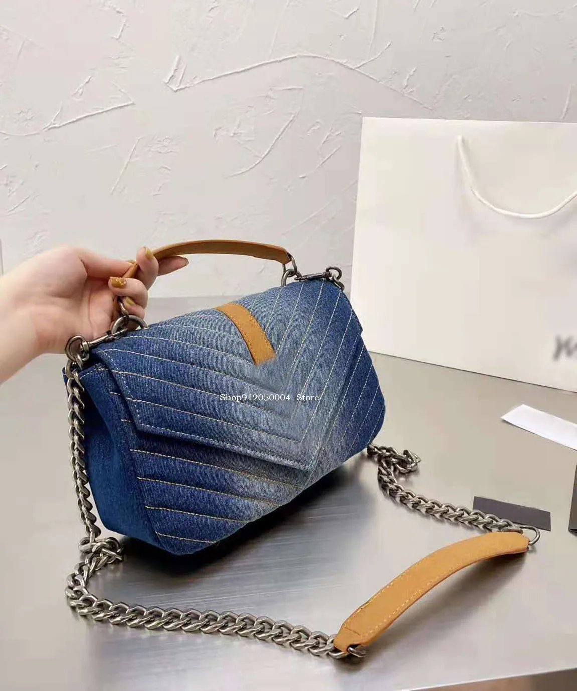 

2021 new luxury fashionable denim denim fabric fashion lady messenger bag, handbag design brand size 25cm*15cm