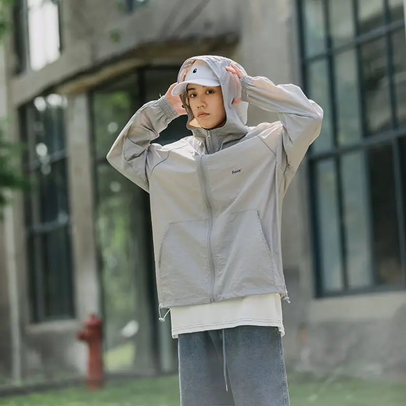 

Sportswear & Accessories