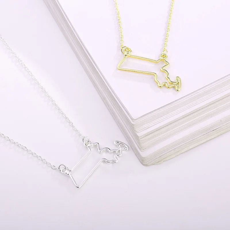 

2019 hot new ornament states map of the United States Massachusetts hollow map necklace