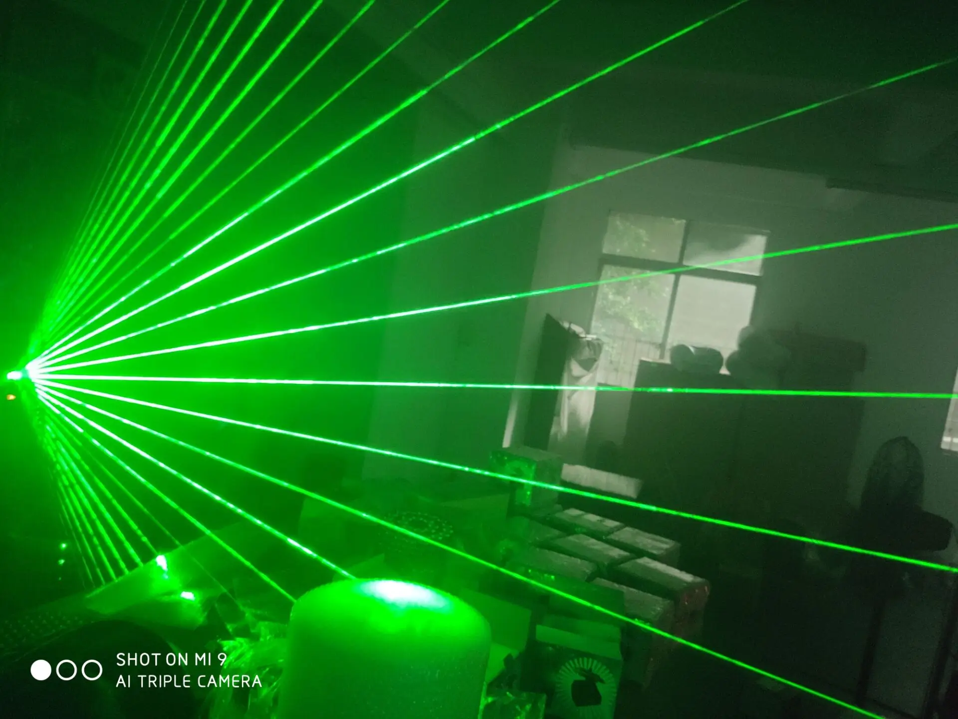 Moving head laser light R/G dot matrix effect disco professional stage DJ equipment | Лампы и освещение