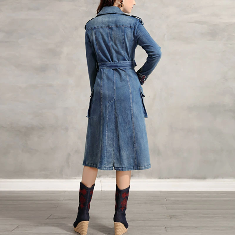 

SeeBeautiful Embroidery Lapel Long Sleeve Double Breasted Belt Denim Windbreaker Coat Woman Spring 2021 New Fashion T394