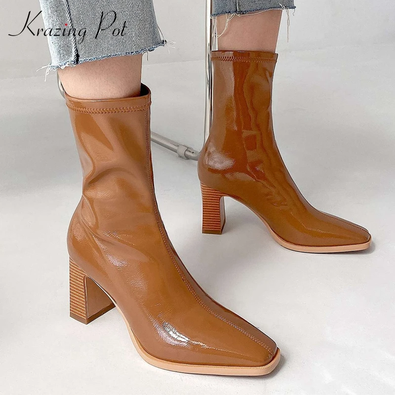 

Krazing Pot Patent Leather High Street Fashion Three Color Thick High Heel Square Toe Slip on Dating Gorgeous Mid-calf Boots L28