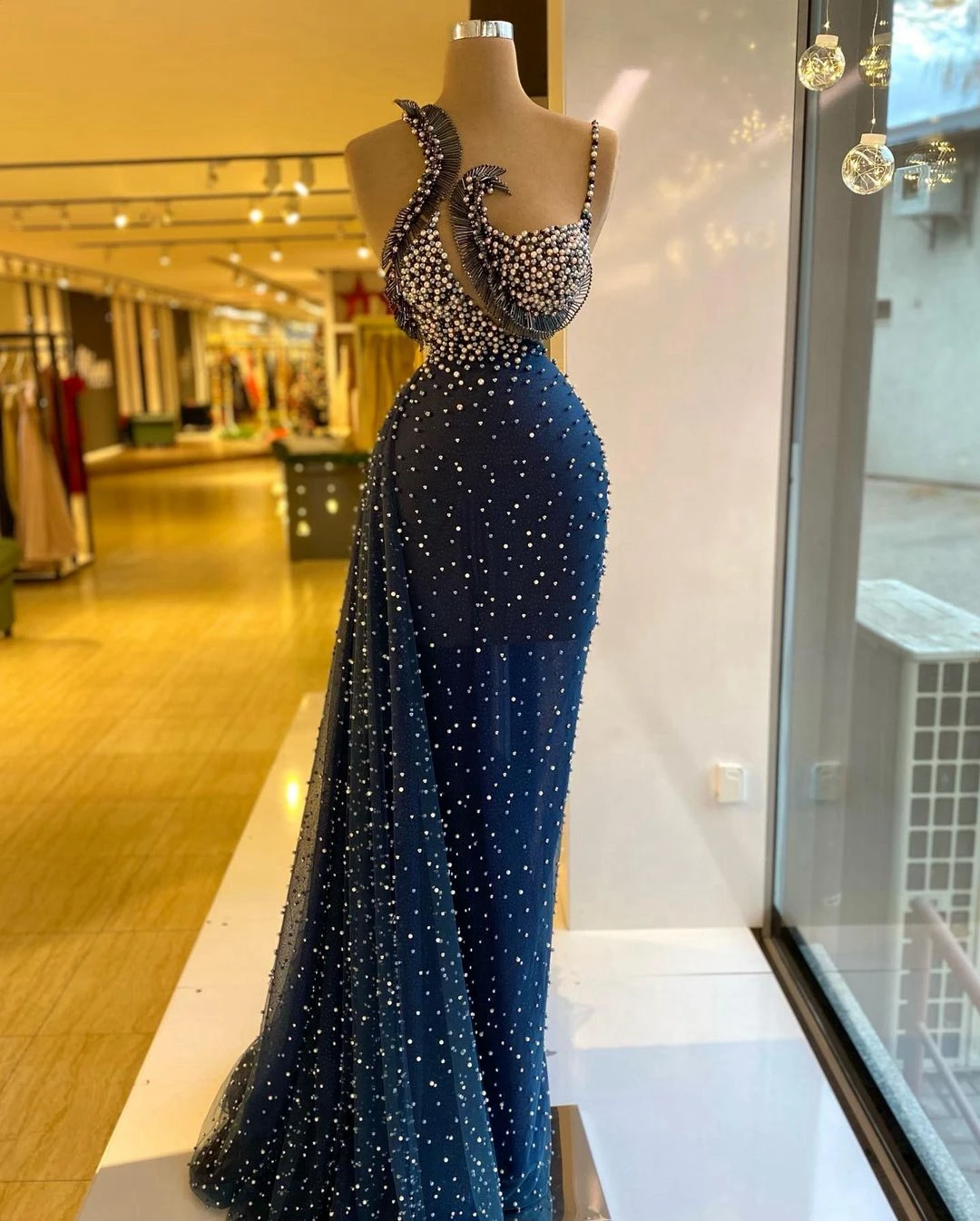 Luxury Pearls Beaded Evening Dresses With Straps Glitter Women Pageant Gowns Custom Made Mermaid Plus Size