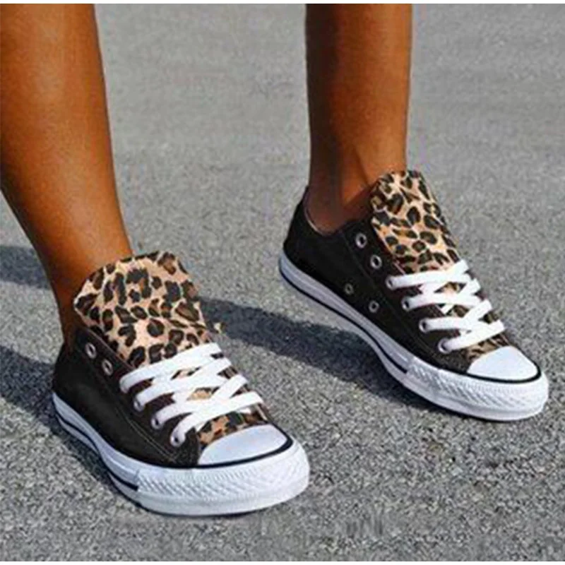 Женская парусиновая обувь на плоской подошве Модные леопардовые прогулочные