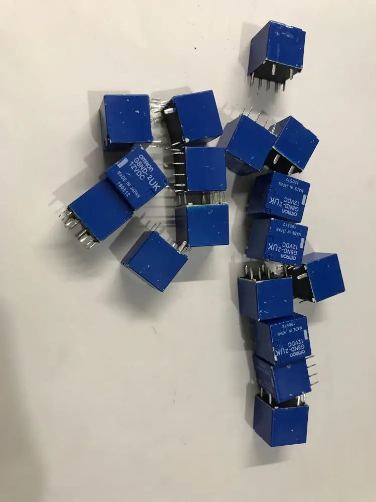 Оригинальное реле ручного тормоза стеклоподъемника синее не свежим внешним