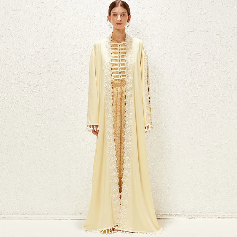 

Malaysia Muslim Middle East Jacket Women's Long Sleeve Loose Milk Silk Pakistan Egyptian Clothing Windbreaker Tassel Ethnic Robe