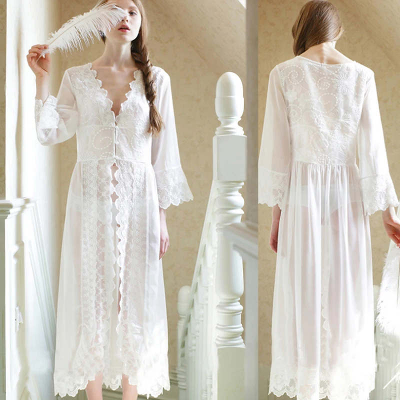 

2020 New Summer Long White Nightgown Women Sexy Lace Nightgown Princess Ladies Nightwear Female Sleepwear Home Clothes 2XL 48