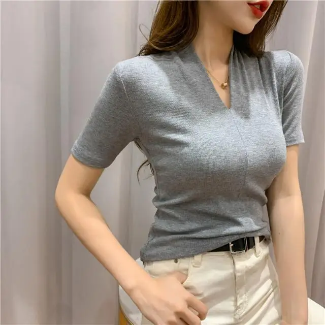 

Summer 2021 new slim and skinny women's top Xinji Europe station pure cotton V-neck half sleeve T-shirt fashion