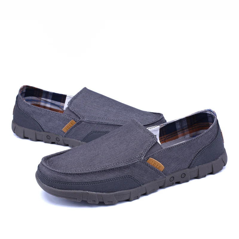 

Breathable Slip-On Canvas Shoes Men Light Non-Slip Comfort Mesh Shoes Walk Jogging Feetwear Solid Colors Simple Fast Shipping