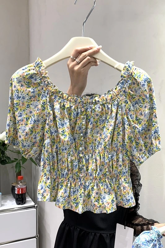 

Floral Short-Sleeved Shirt for Women 2021 Summer New Waist-Tight Temperament Square Collar Blouse Female Crop Tops Short Blusas