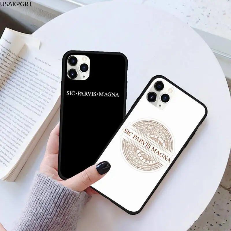 Чехол для мобильного телефона Uncharted - SIC PARVIS MAGNA черный резиновый чехол iPhone 11 pro XS MAX