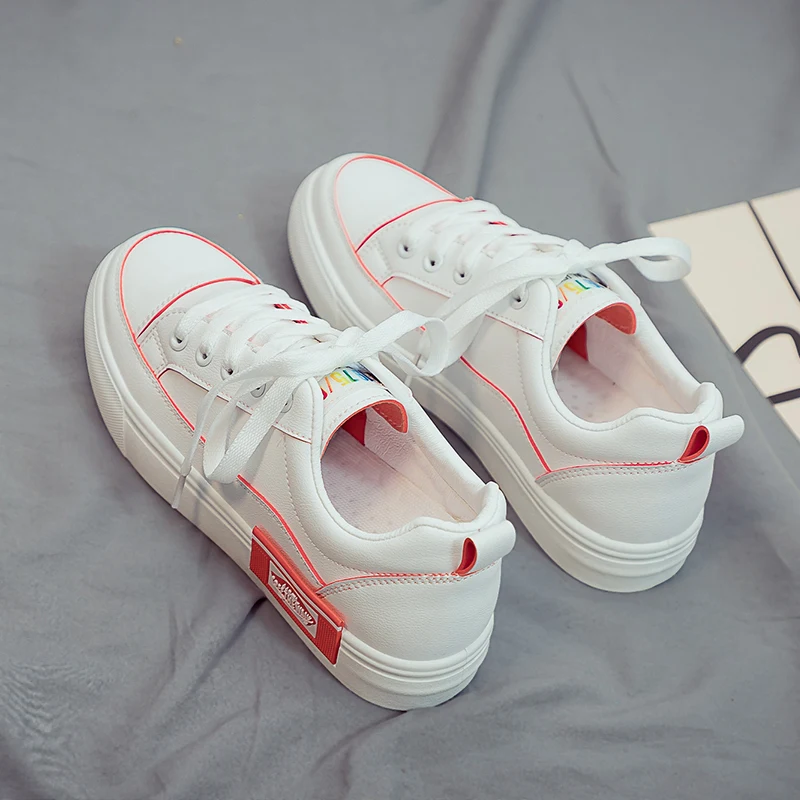 2019 женские кроссовки удобная Уличная обувь на шнуровке Вулканизированная модная