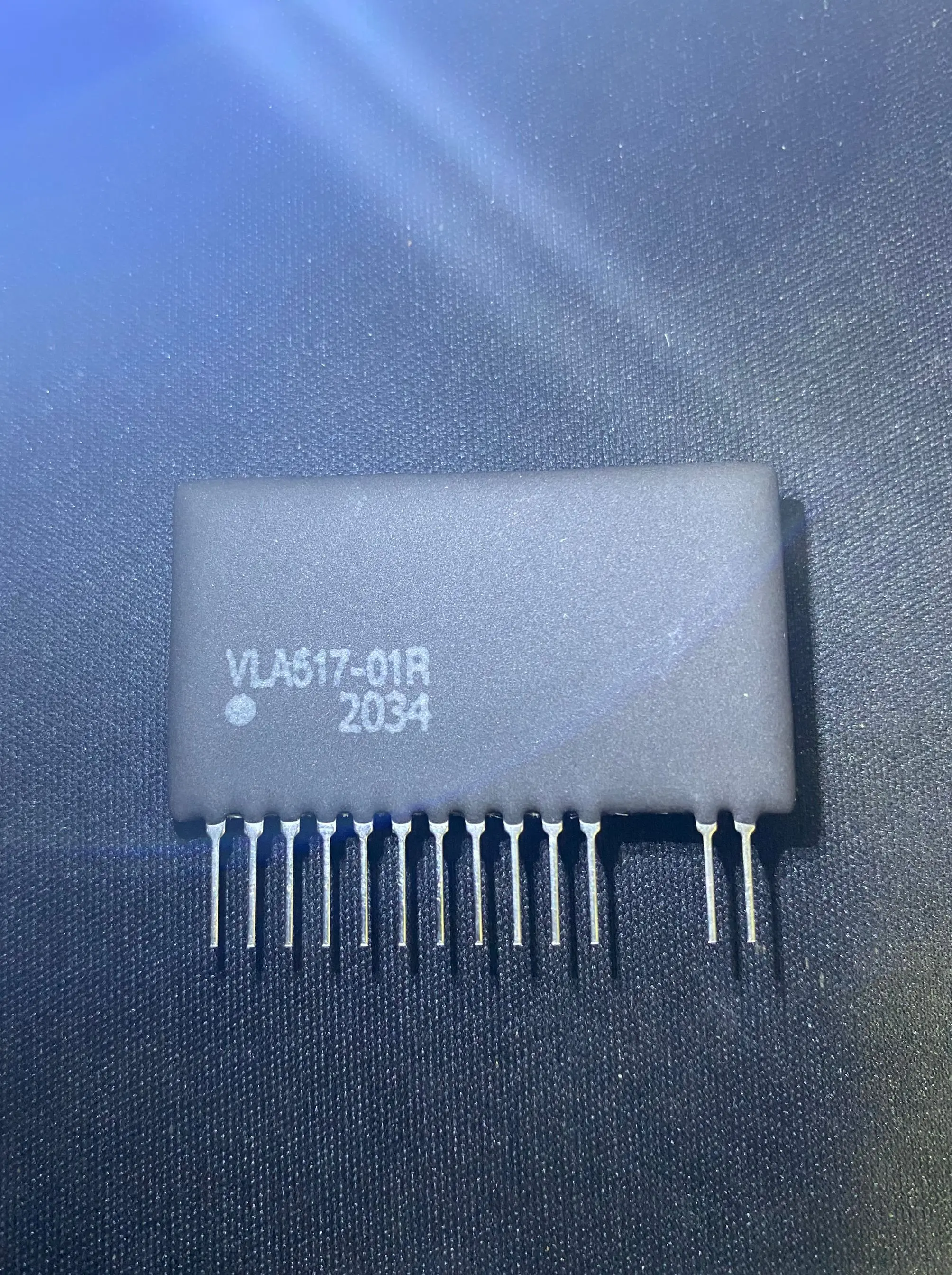 5 шт./лот VLA517 VLA517-01R ZIP-13 Новые оригинальные Бесплатная доставка