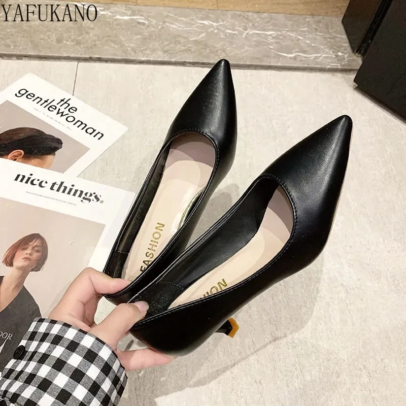 

Удобные туфли из мягкой кожи на высоком каблуке, модные офисные туфли для работы, новинка 2021, Деловые женские туфли-лодочки с острым носком н...