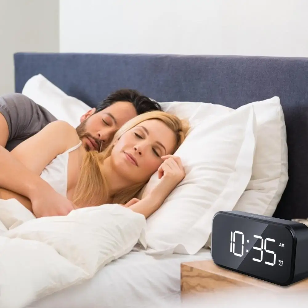 

Digital Alarm Clock Led Wake Up Light Temperature Time Display Decoration Clock Bedroom Living Room Decoration Home Clocks