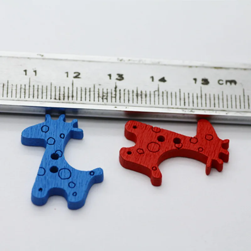 100 шт Деревянные Цвет Жираф кнопка с деревянными пуговицами изображением