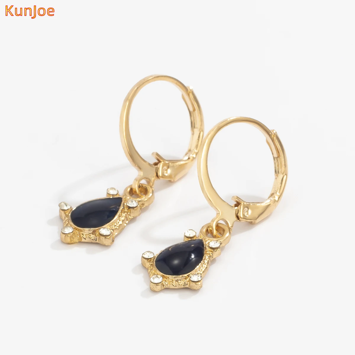 

KunJoe Simple Black Crystal Pendant Earrings for Women 2021 New Cute Elegant Drop Earrings Fashion Korean Jewelry Gift Wholesale