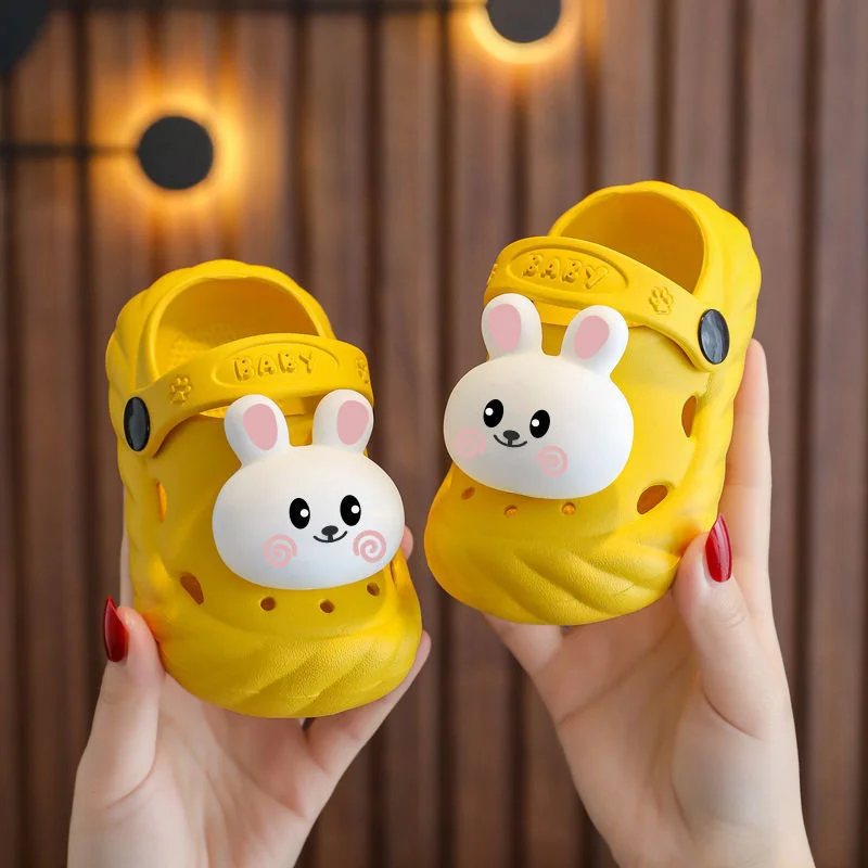 

Children's Slippers Summer Girl Cute Rabbit Anti Slip Baotou Hole Shoes Baby Children Cool Boy Girls Platforms platforms