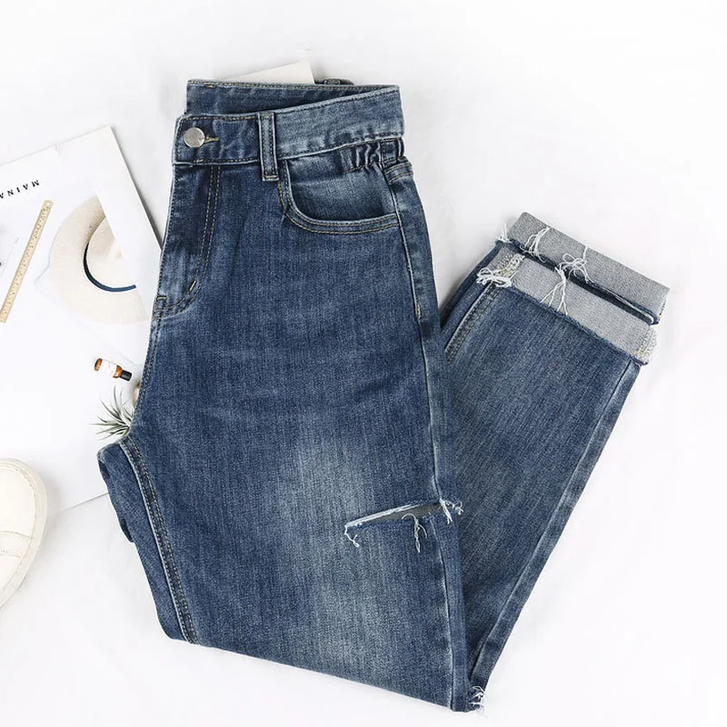 Женские штаны шаровары Джинсовые весенние рваные Отбеленные джинсовые брюки с