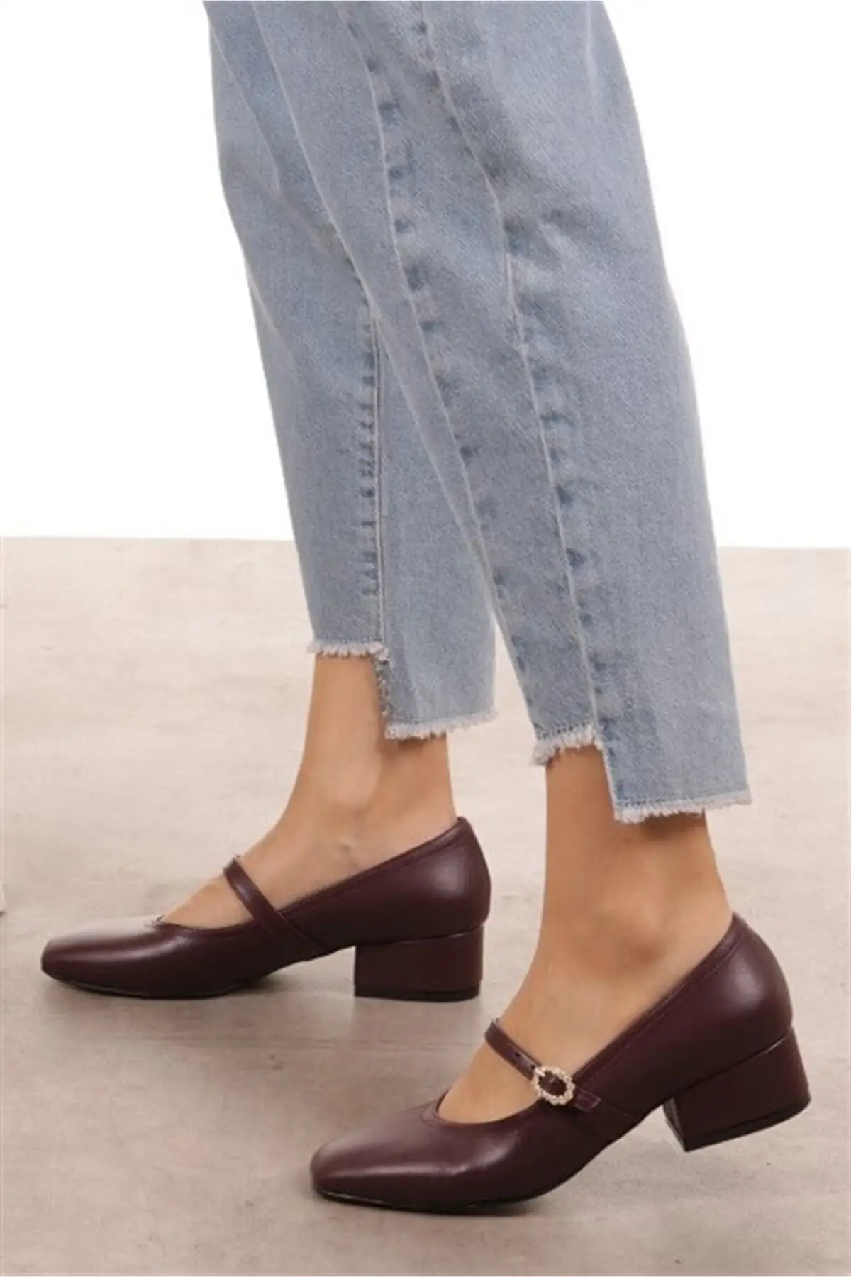 Бордовые Туфли на каблуке со стразами Mio Gusto Джулия | Обувь