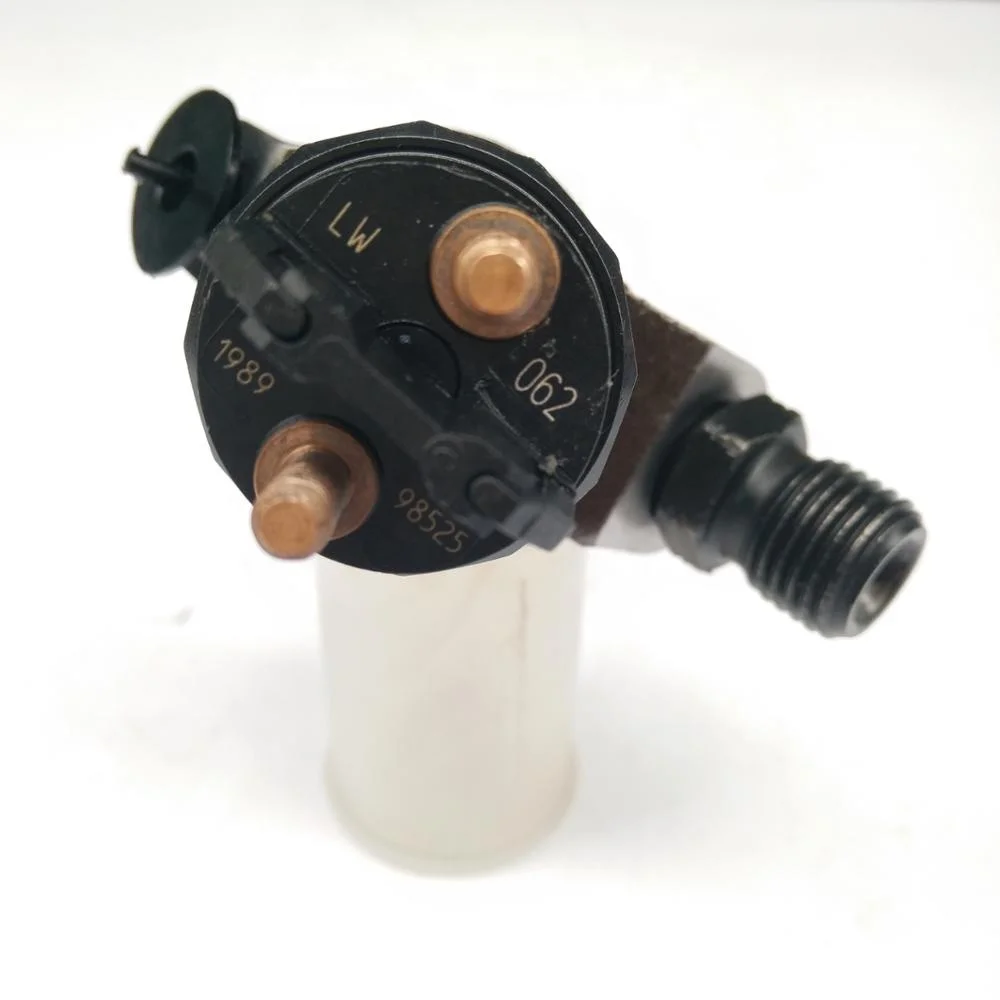 

High quality Fuel injection systems common rail Injector 0445120062