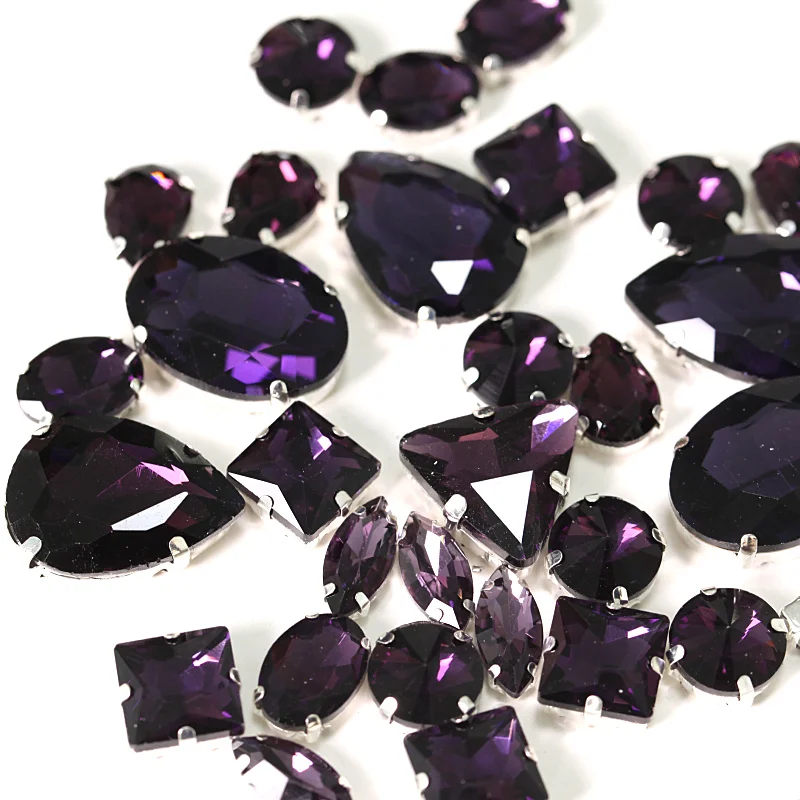 Смешанные формы темно-Фиолетовое Стекло плоские стразы с когтями для пришивания