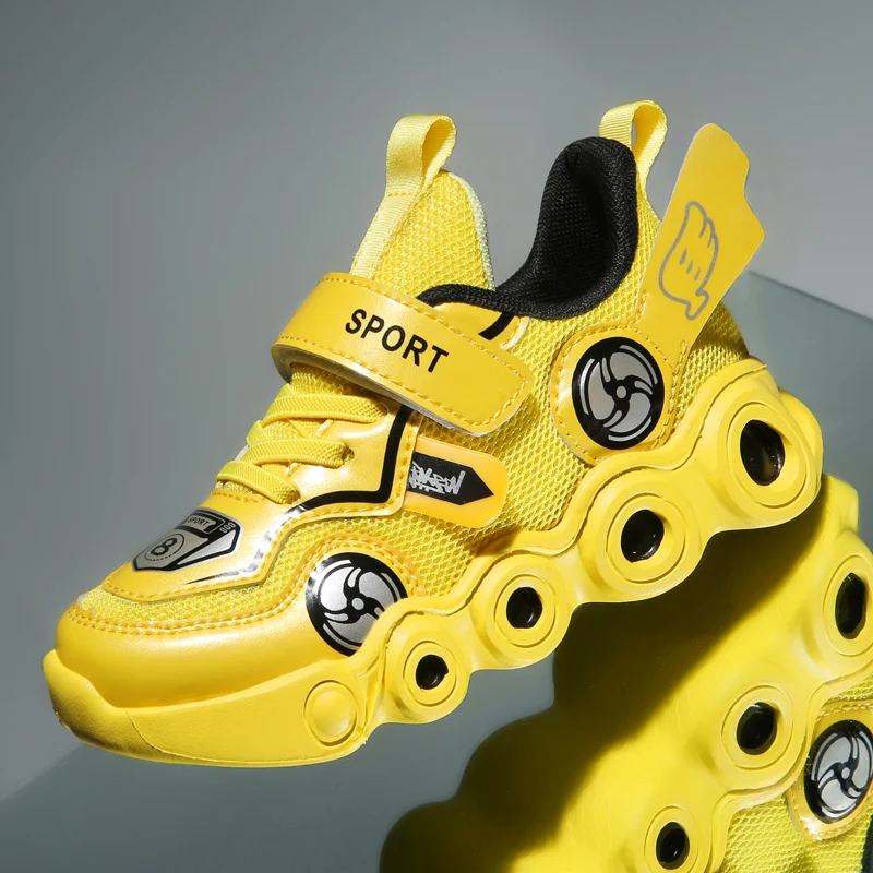 Детская повседневная обувь модные спортивные кроссовки на колесиках