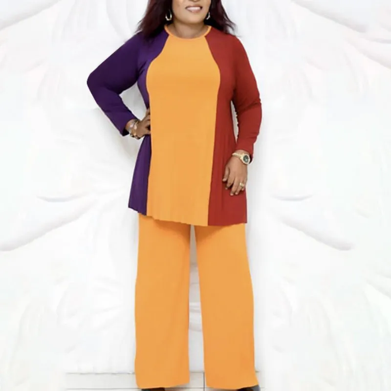 Женский комплект из двух предметов размера плюс свободная футболка с круглым