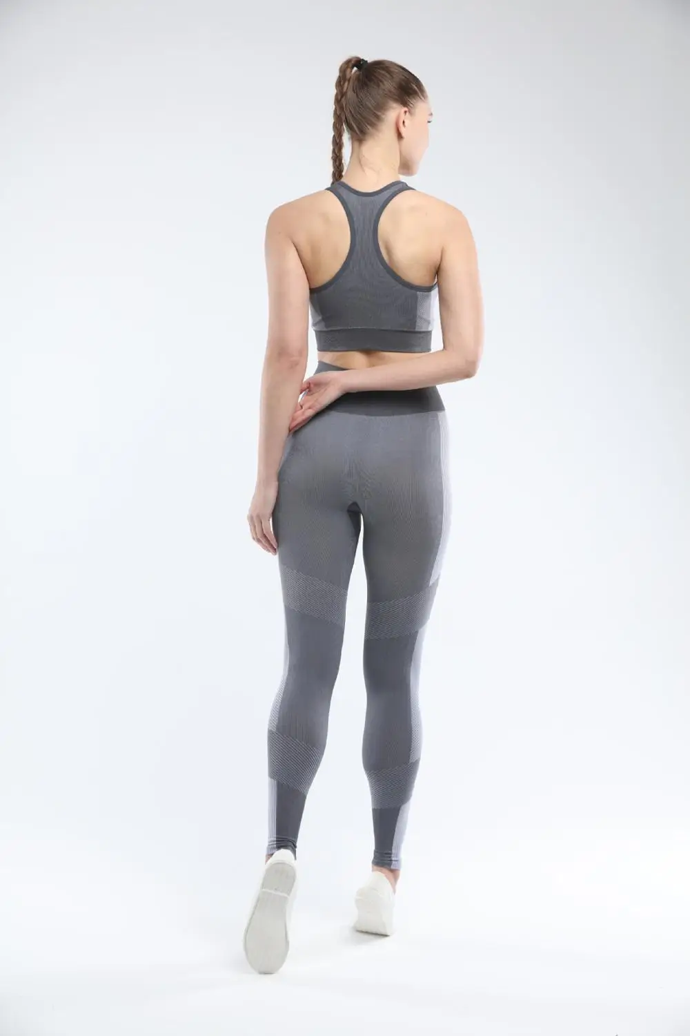 

Fitness Sports Suit Female High Waist Tights Seamless Hip yoga Suit Tank Bra Top High Waist Push Up Trousers 2 Piece Set Female