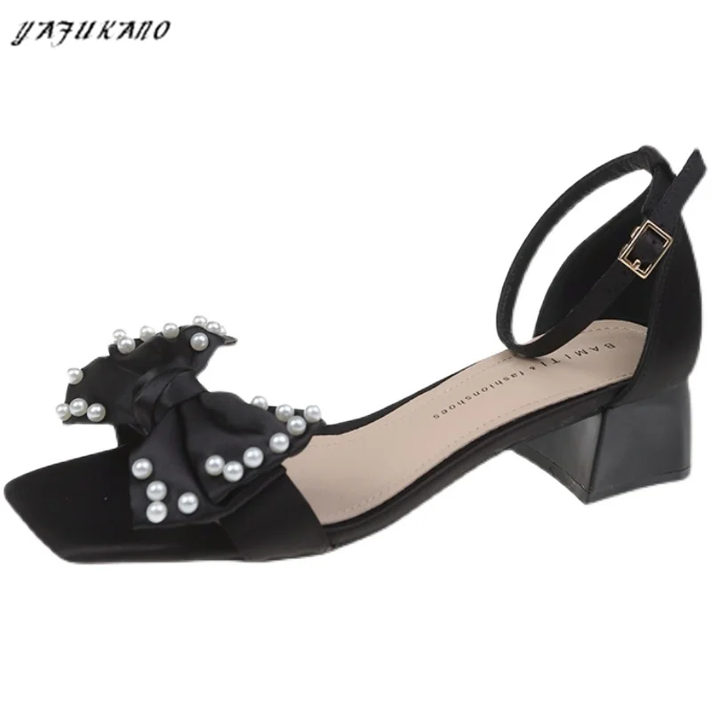 

Elegant Sweet Fairy Style Pearl Butterfly-Knot Sandals 2021 New Square Mid-Heel Open Toe Rome Shoes Square Toe Party High Heels