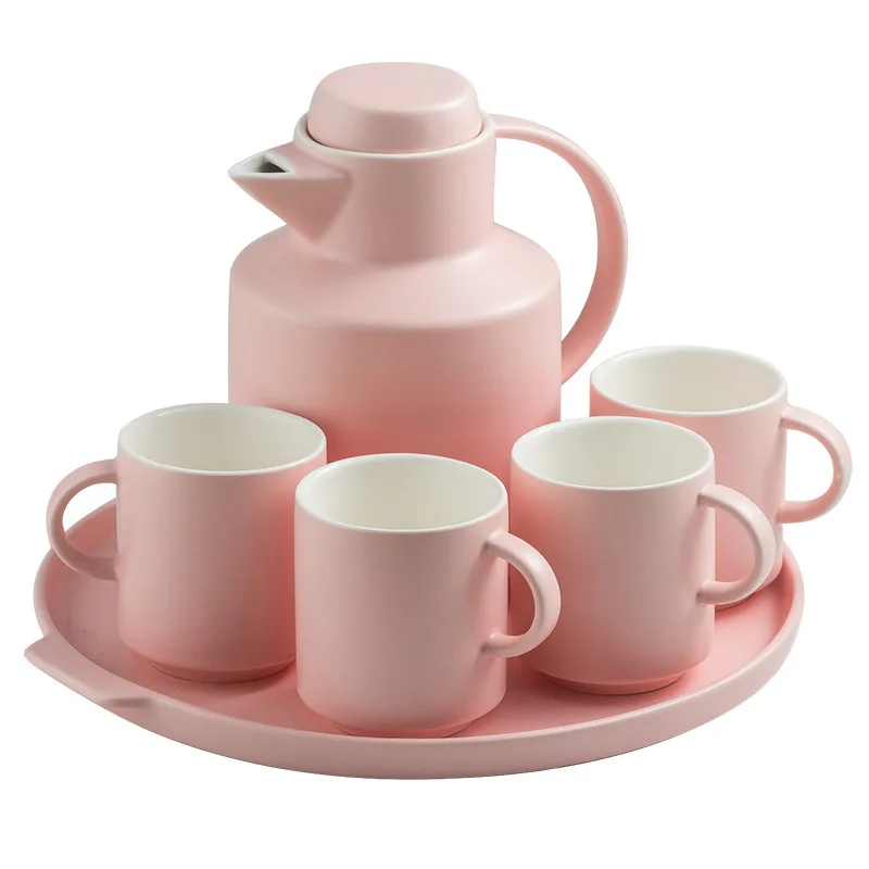 Цветовая глазурованная керамическая кастрюля для холодной воды в скандинавском