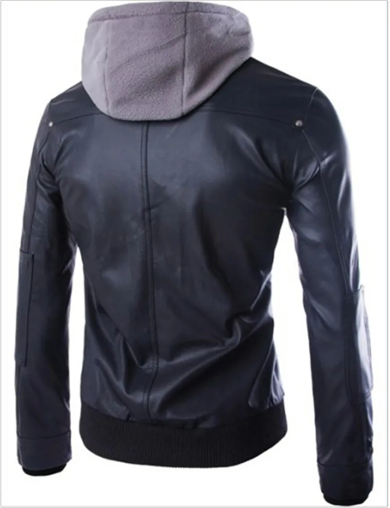 

Coats & Jackets