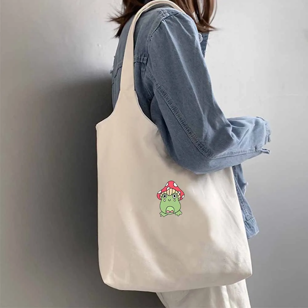 

Холщовая Сумка для покупок с принтом грибов и лягушек, милая Холщовая Сумка на плечо, повседневный тоут для колледжа, простые вместительные ...