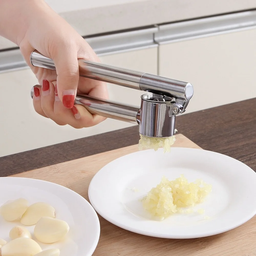 

1pcs Garlic Press Crusher Kitchen Cooking Vegetables Ginger Squeezer Masher Handheld Ginger Mincer Tools Kitchen Accessories