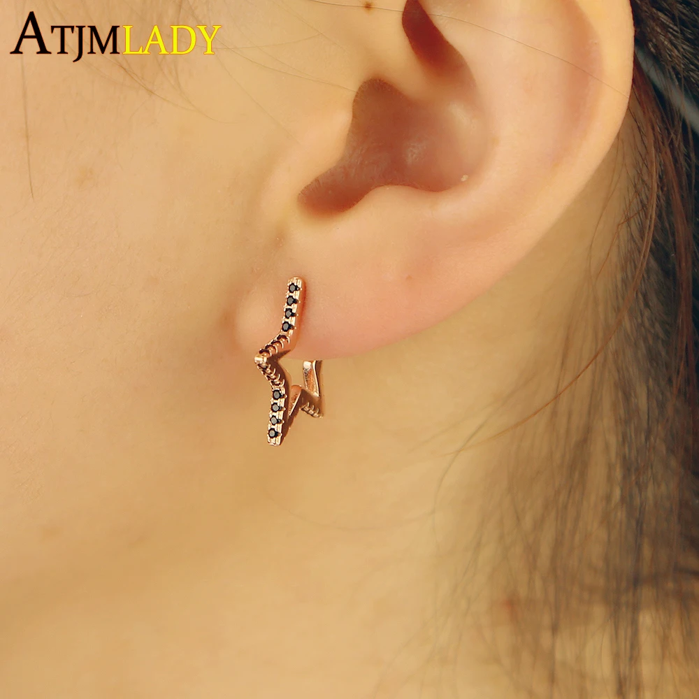 Серьги гвоздики из серебра 925 пробы с фианитом|Серьги-гвоздики| |