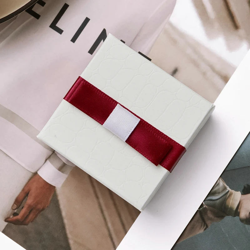 Женские серьги-гвоздики в виде морской рыбы из серебра 2021 пробы | Украшения и