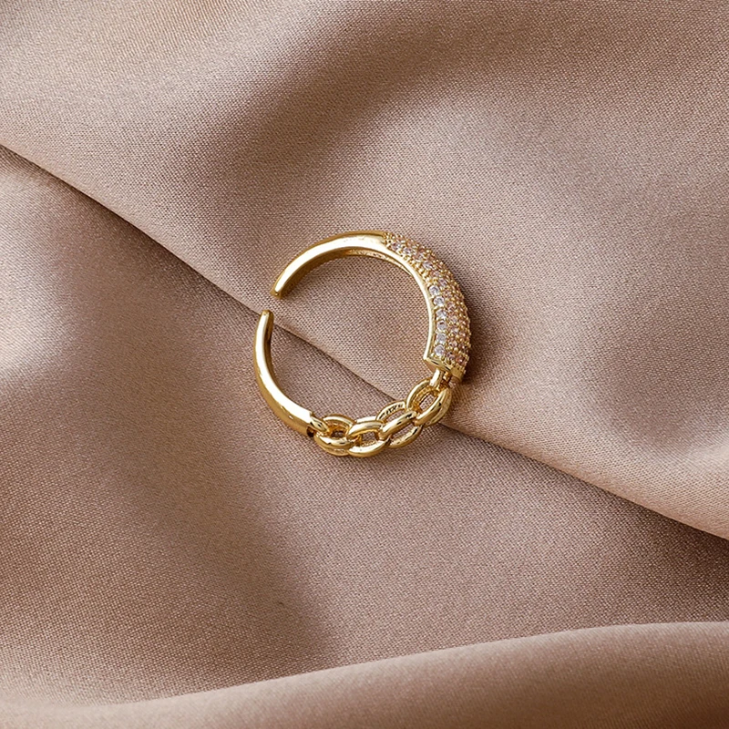 

South Korean Fashion High Quality Exquisite Light Luxury Chain Adjustable Girls' Ring Gift Evening Woman Jewelry Ring