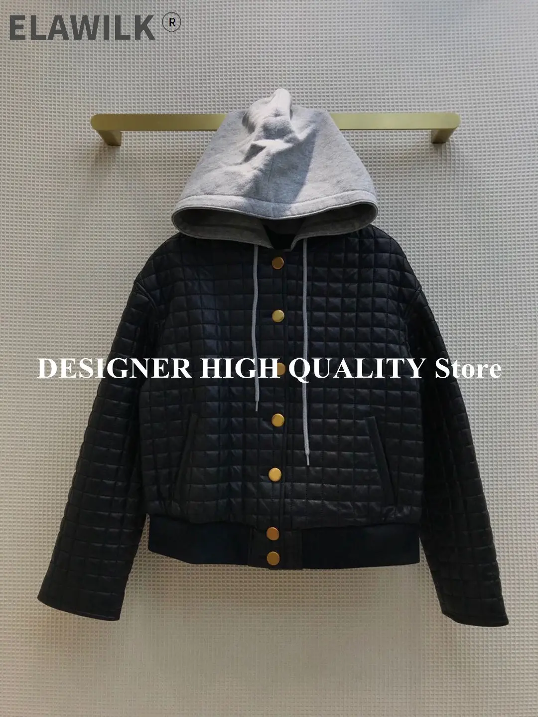 

Runway Design Luxury 100% Sheepskin Jacket Women 2021 New Fashion Hooded Black Plaid Single Breasted Streetwear Loose Coat