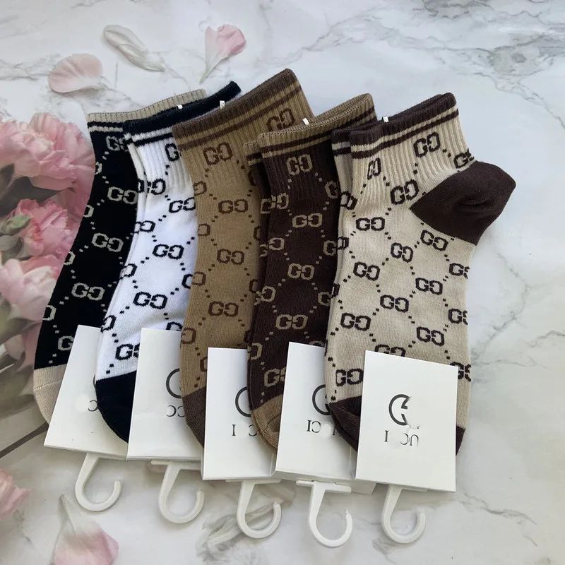 

Summer Thin Cotton Breathable men's Short Socks Cotton Man women Outdoor Sports Fashion low cut casual cute socks