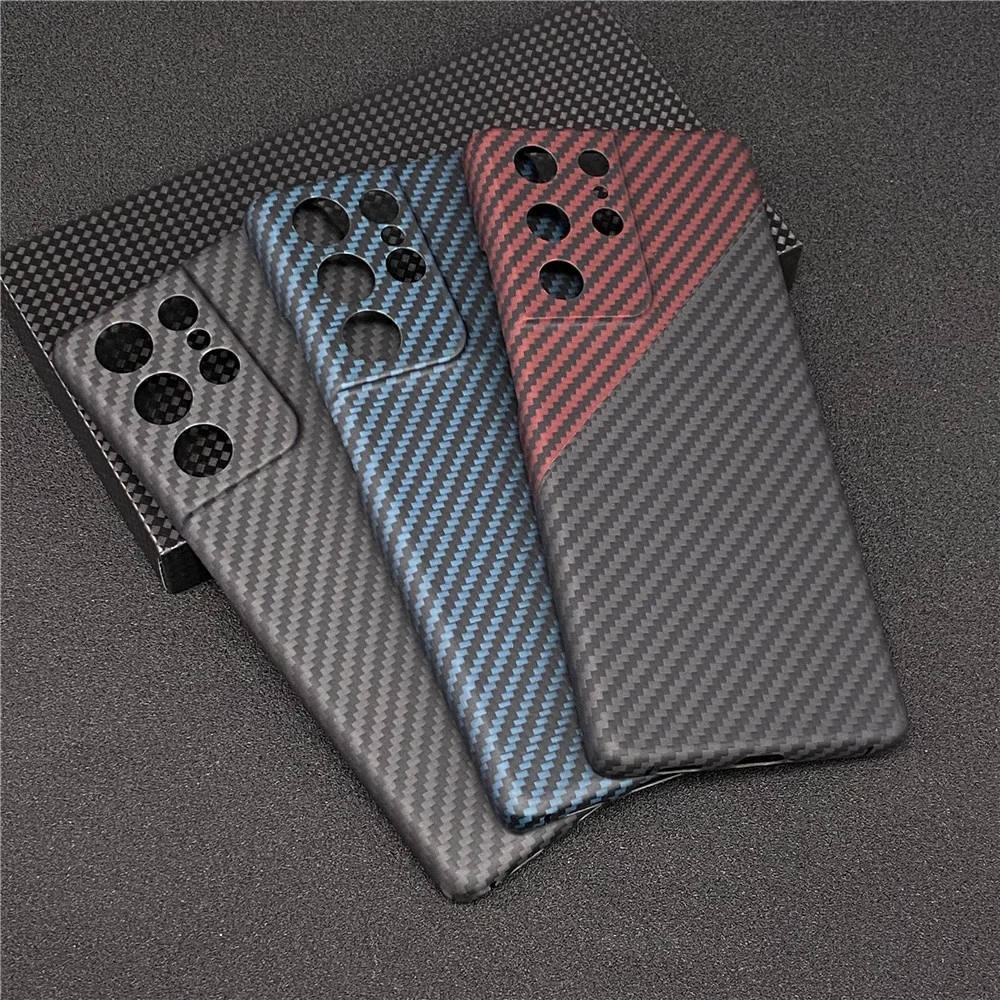 

Samsung Galaxy S21 with carbon fiber hard box and carbon fiber lens