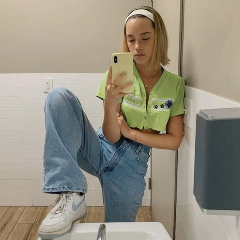 

2000s Cute Avocado Green Y2K T Shirt Women Floral Print Kawaii Summer Tops V Neck Stripe Short Sleeve Casual Cropped Tees 90s