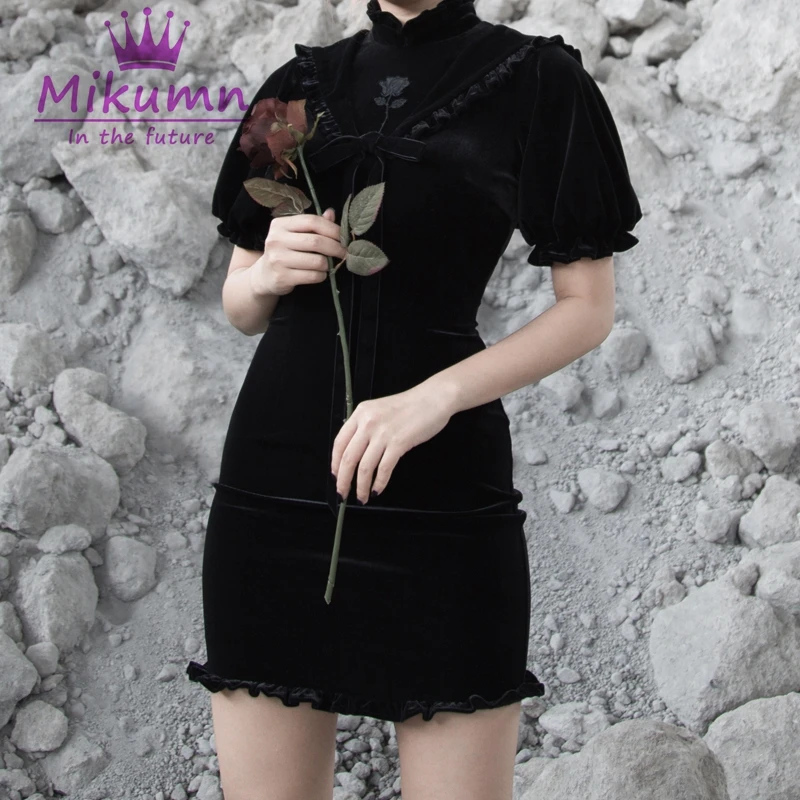 

Harajuku Gothic Girl Dark Black Rose Embroidery Velvet Lantern Sleeve Slim Cheongsam Party Mini Dresses