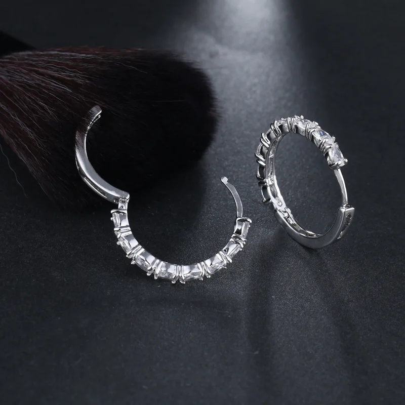 Экопди Мода Винтажные серьги с кубическим цирконием Женские серьги круглые радужные голубые обручи Ювелирные изделия Подарок невесте 2021 Новинка.