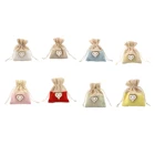 Тканевые мешочки на шнурке, прямоугольные, разноцветные, с сердечками, бисером, для упаковки ювелирных изделий, мешочки для конфет, свадебные мешочки, пакеты для подарков, 12 х10 см, 2 шт.