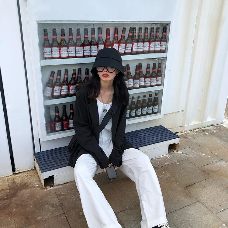 Женский льняной блейзер с длинным рукавом однотонный черный повседневный пиджак