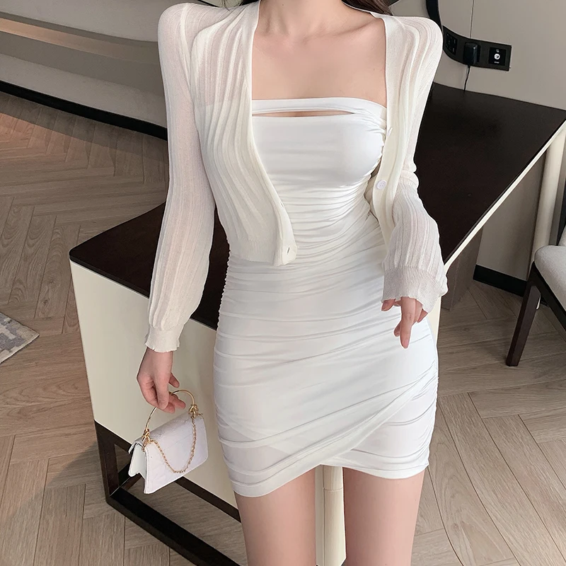 

Осенняя одежда, новая юбка с мешочком для специй, придающая внешнему облику выразительность, тонкое изящное платье из двух частей